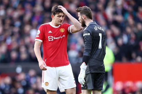 Mất suất đá chính ở MU, Maguire đổ lỗi cho De Gea